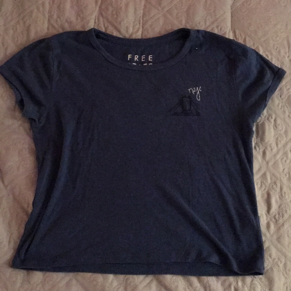 FREE STATE✨Graphic Tee